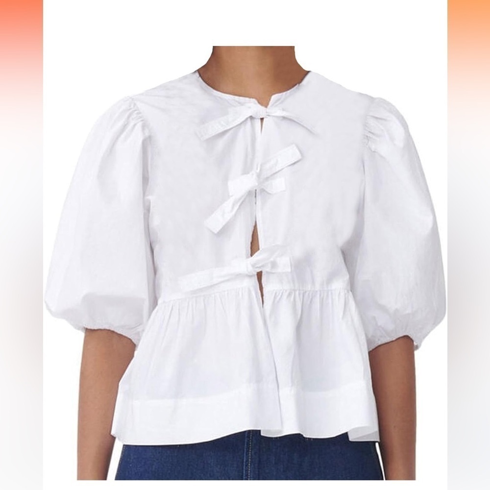 NWT  3 Ties top   White
